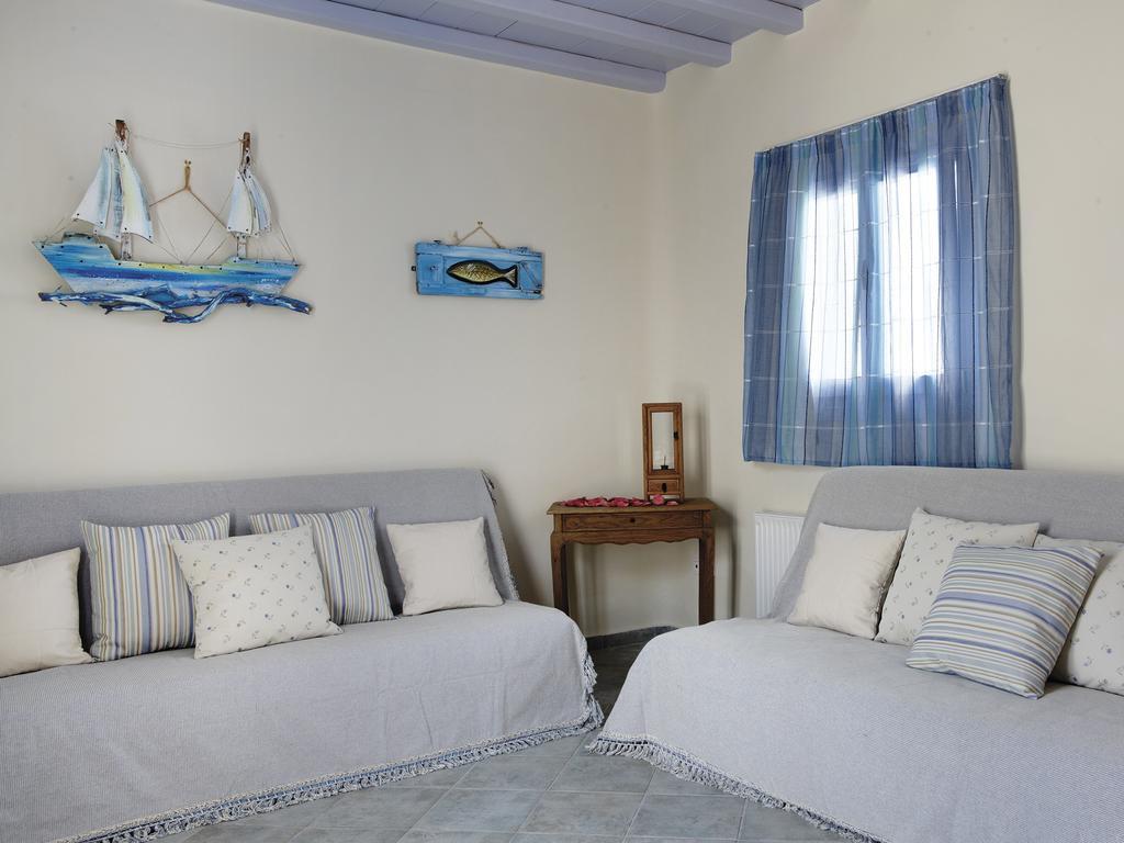 Gt Luxury Suites Ornos  Buitenkant foto